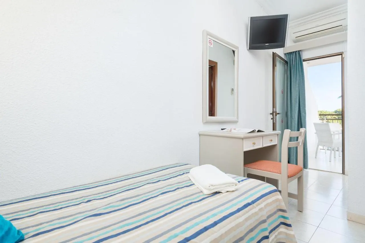 Hotel More Алькудия