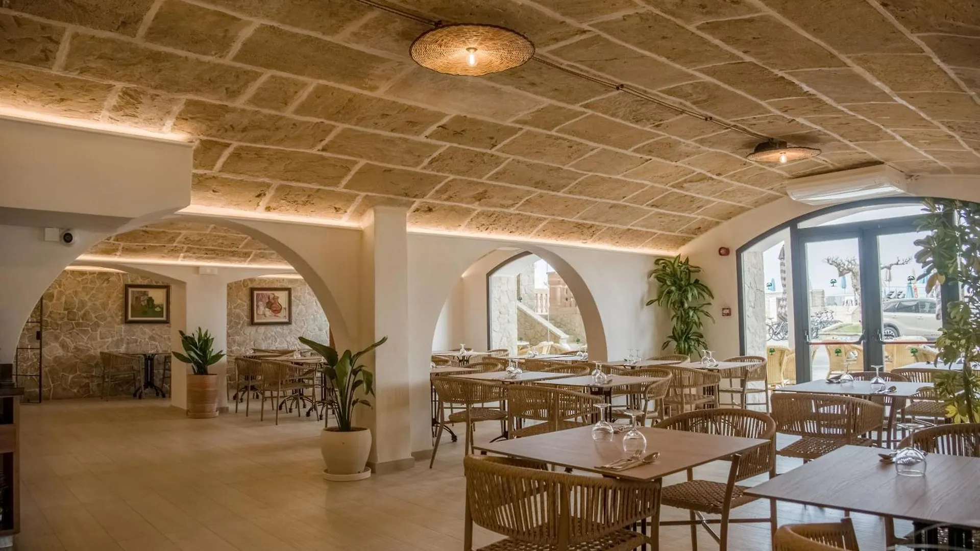 Hotel More Алькудия